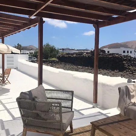 Casa Rara - Finca Rural Tipica En Yaiza * Yaiza (Lanzarote)