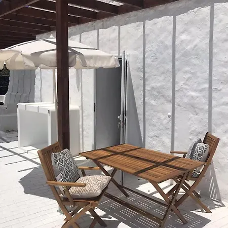 Casa Rara - Finca Rural Tipica En Yaiza Willa *